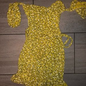 PLT off shoulder floral dress